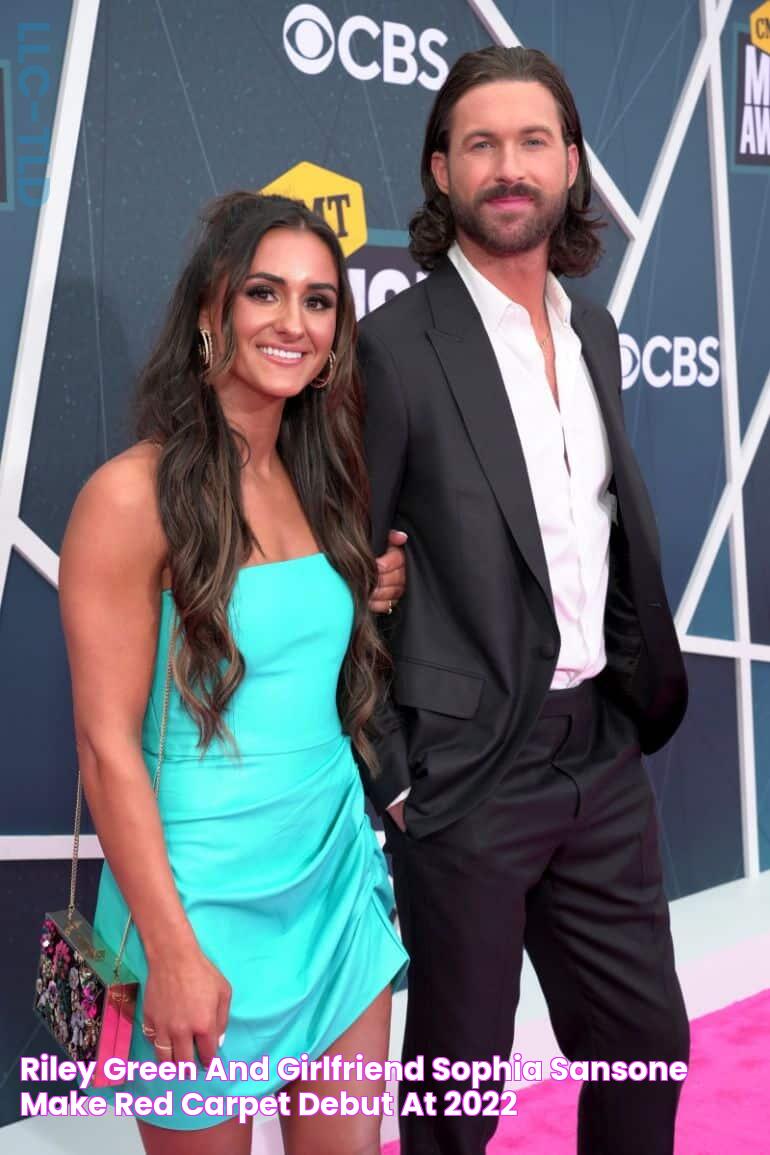 Riley Green and Girlfriend Sophia Sansone Make Red Carpet Debut at 2022