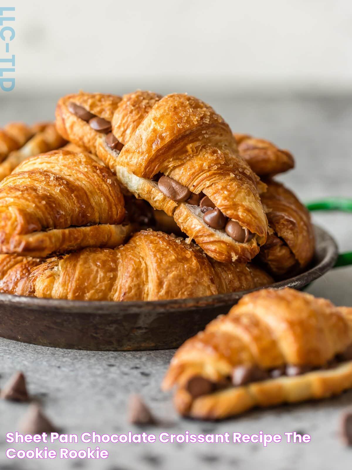 Sheet Pan Chocolate Croissant Recipe The Cookie Rookie