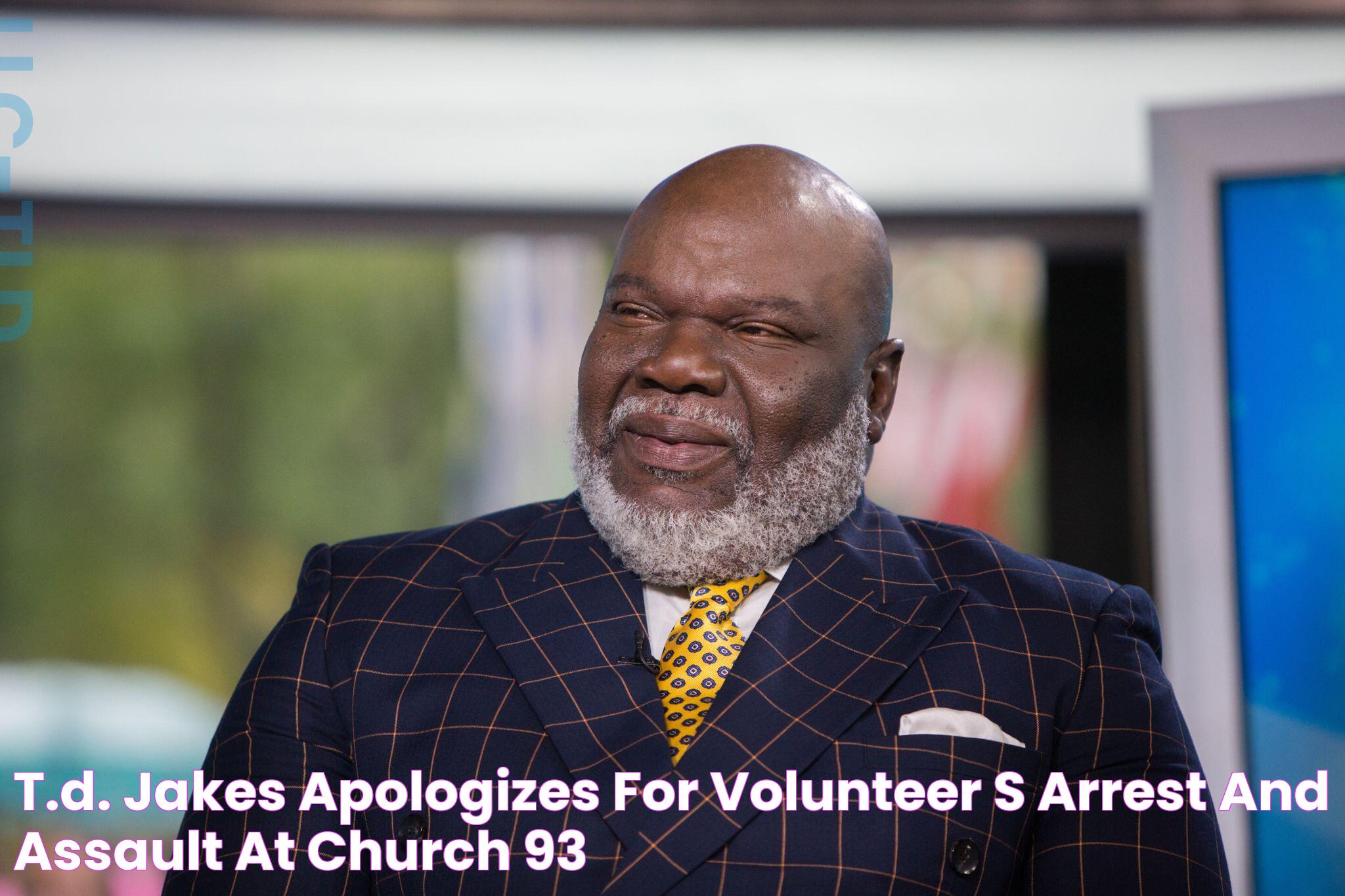 T.D. Jakes Apologizes for Volunteer’s Arrest and Assault at Church 93