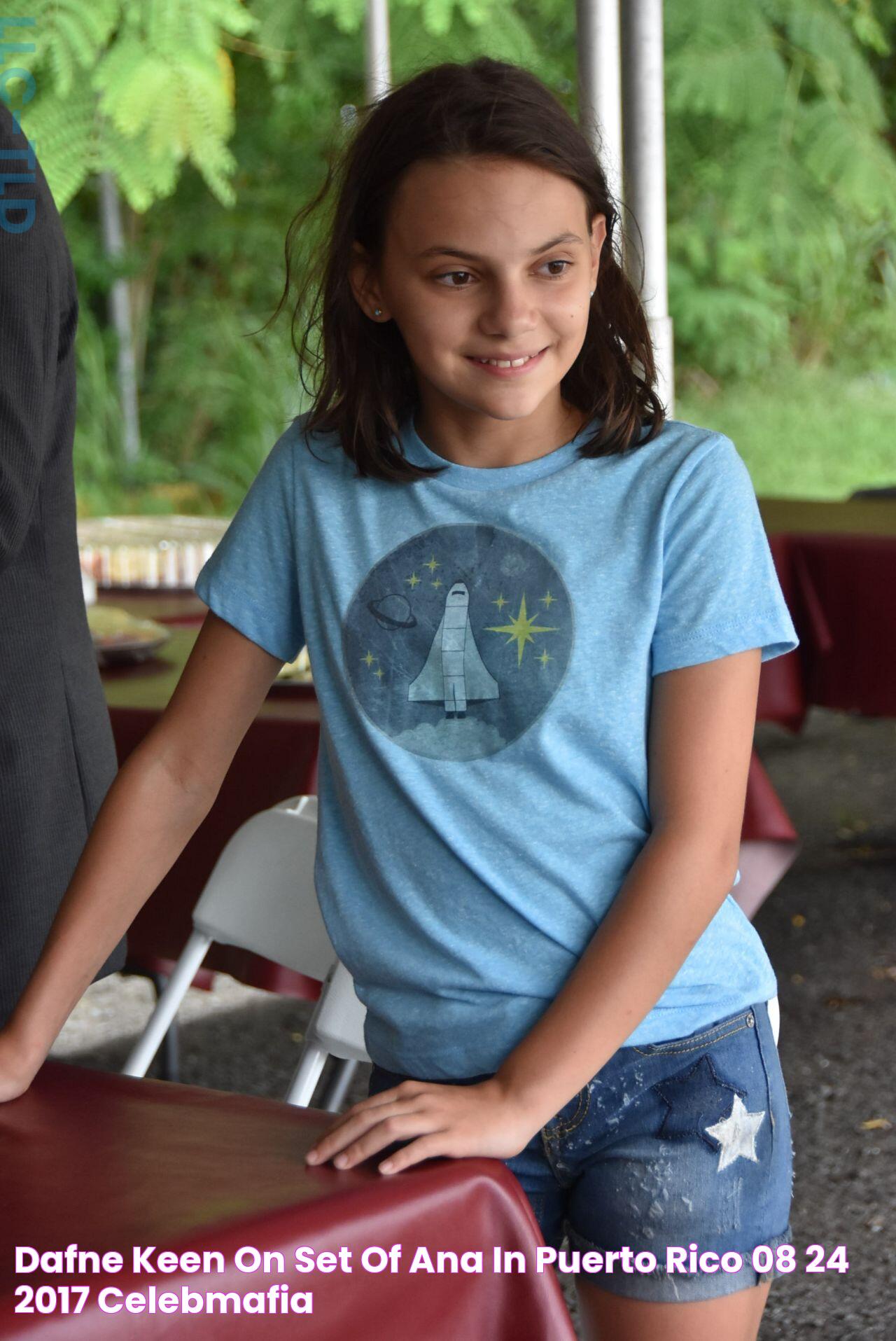 Dafne Keen On set of "Ana" in Puerto Rico 08/24/2017 • CelebMafia