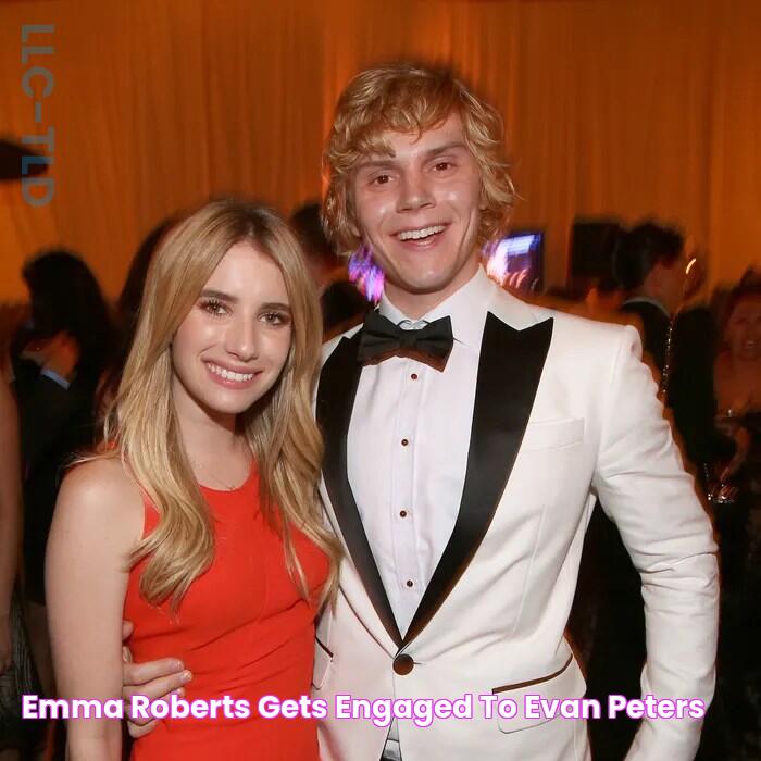 Emma Roberts Gets Engaged to Evan Peters