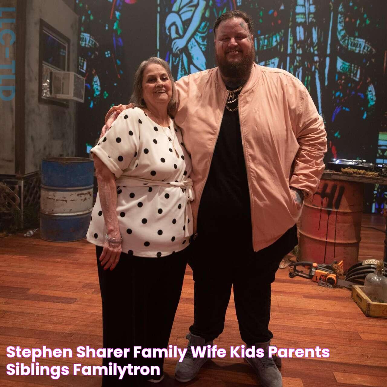 Stephen Sharer family wife, kids, parents, siblings Familytron