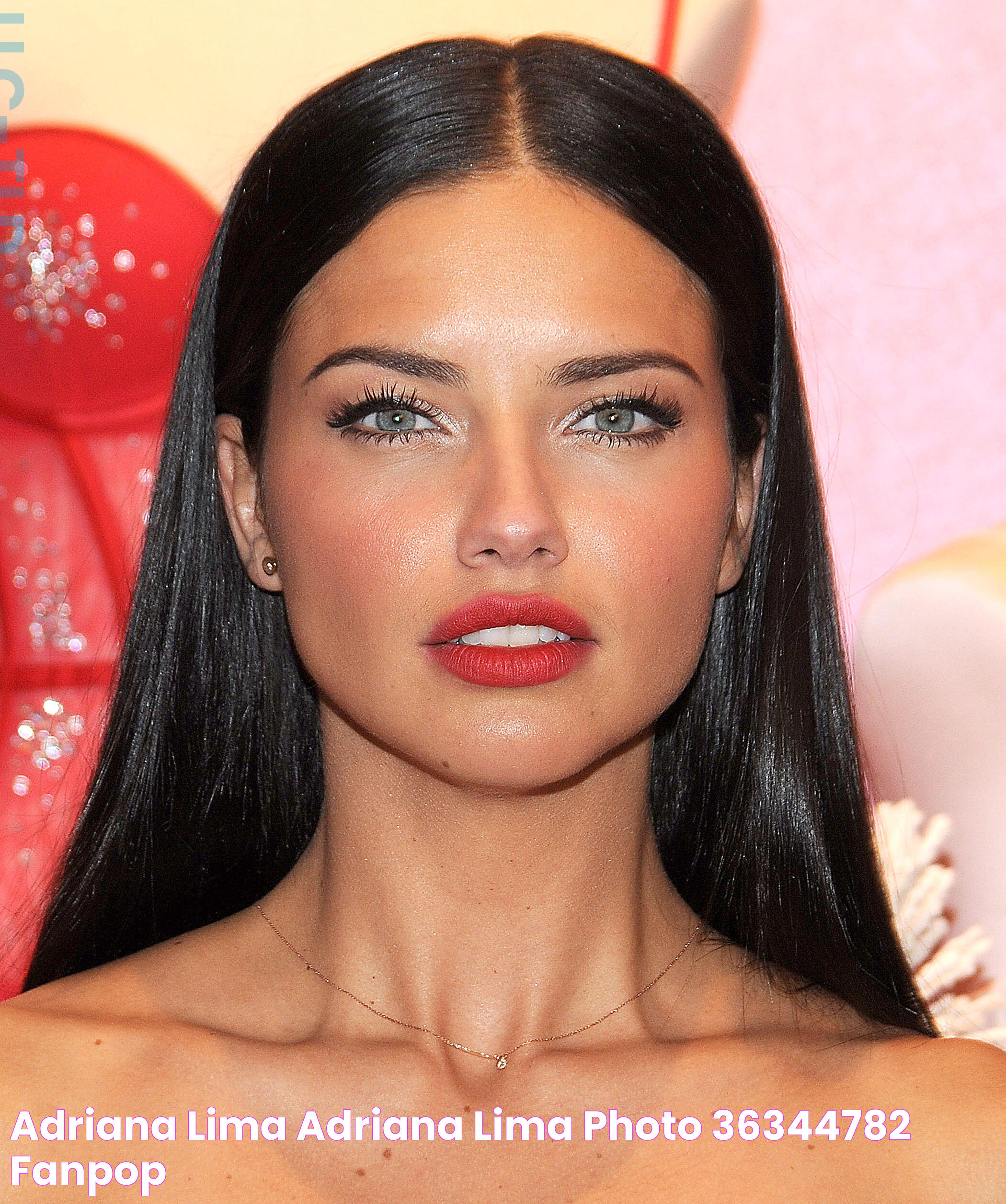 Adriana Lima Adriana Lima Photo (36344782) Fanpop