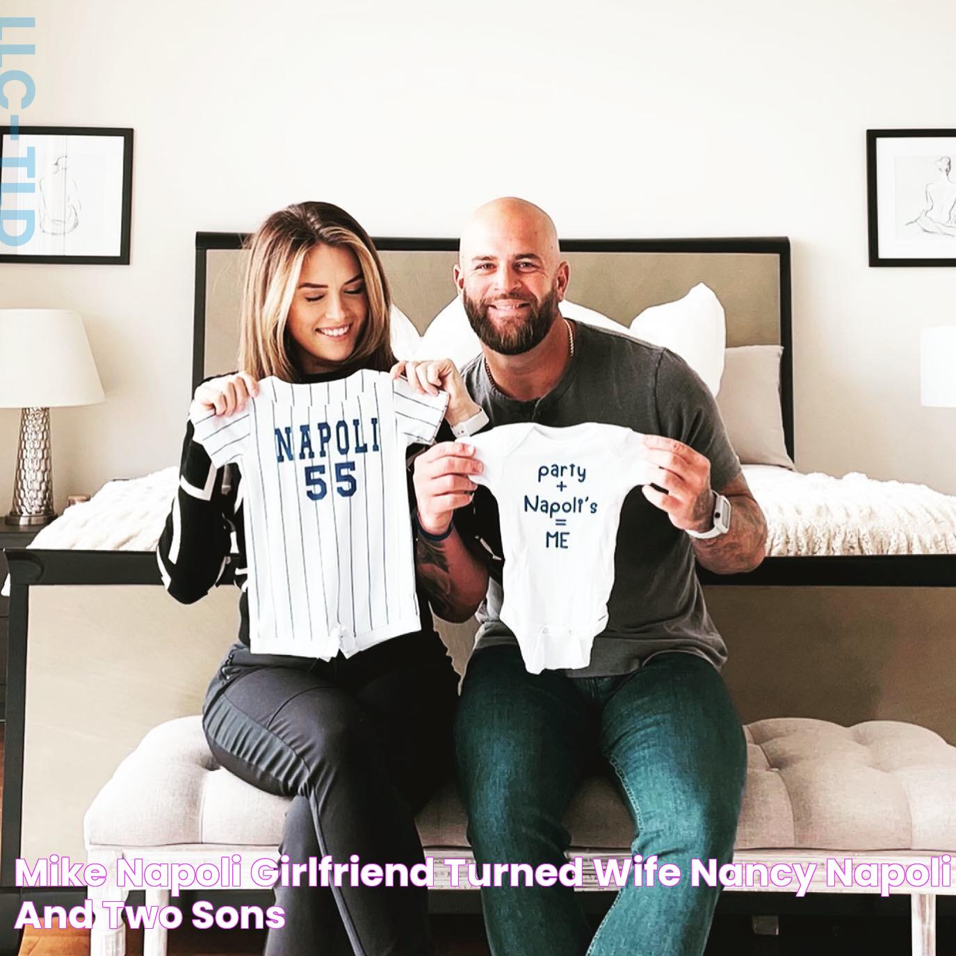 Mike Napoli Girlfriend Turned Wife Nancy Napoli And Two Sons