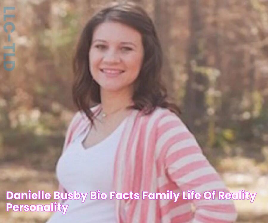 Danielle Busby Bio, Facts, Family Life of Reality Personality