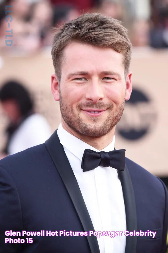 Glen Powell Hot Pictures POPSUGAR Celebrity Photo 15