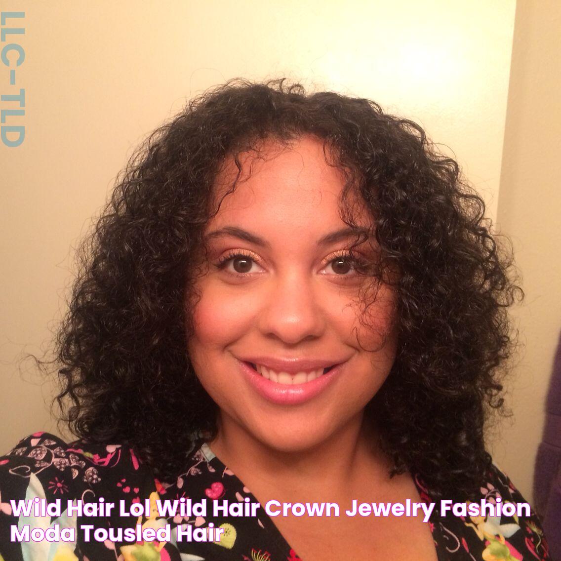 Wild hair lol Wild Hair, Crown Jewelry, Fashion, Moda, Tousled Hair