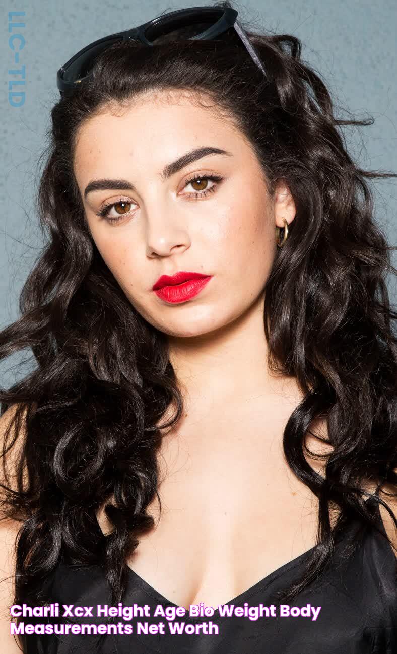 Charli XCX Height, Age, Bio, Weight, Body Measurements, Net Worth