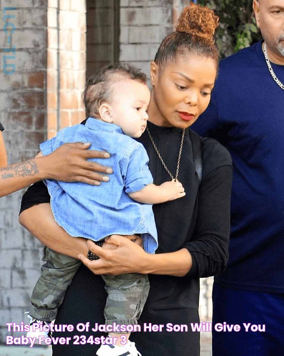 This Picture Of Jackson & Her Son Will Give You Baby Fever 234Star