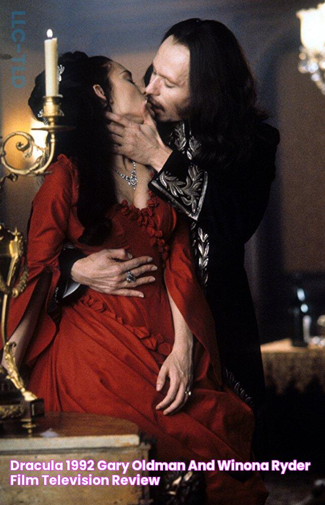 Dracula (1992)Gary Oldman and Winona Ryder FILM & TELEVISION REVIEW