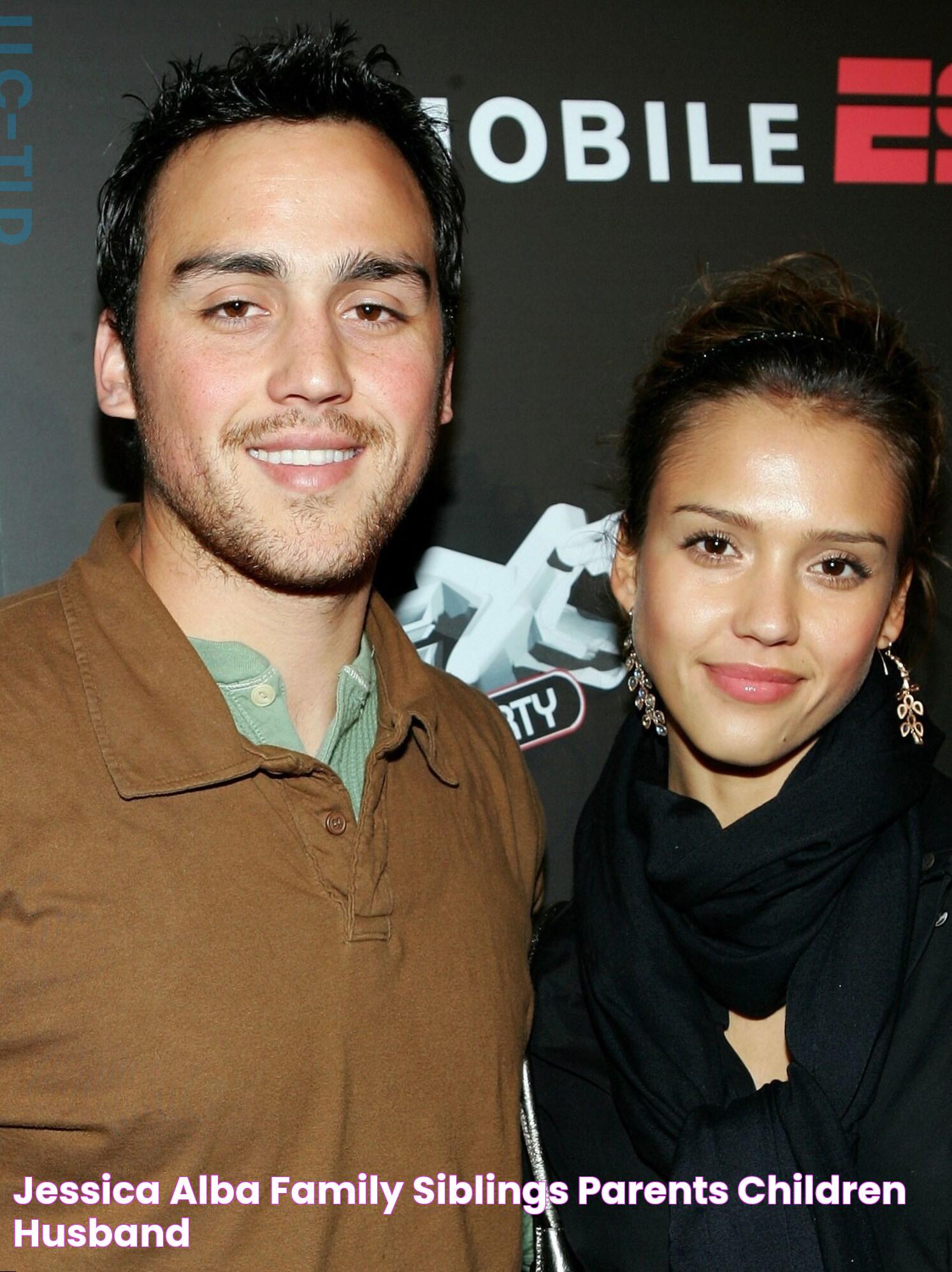 Jessica Alba family siblings, parents, children, husband