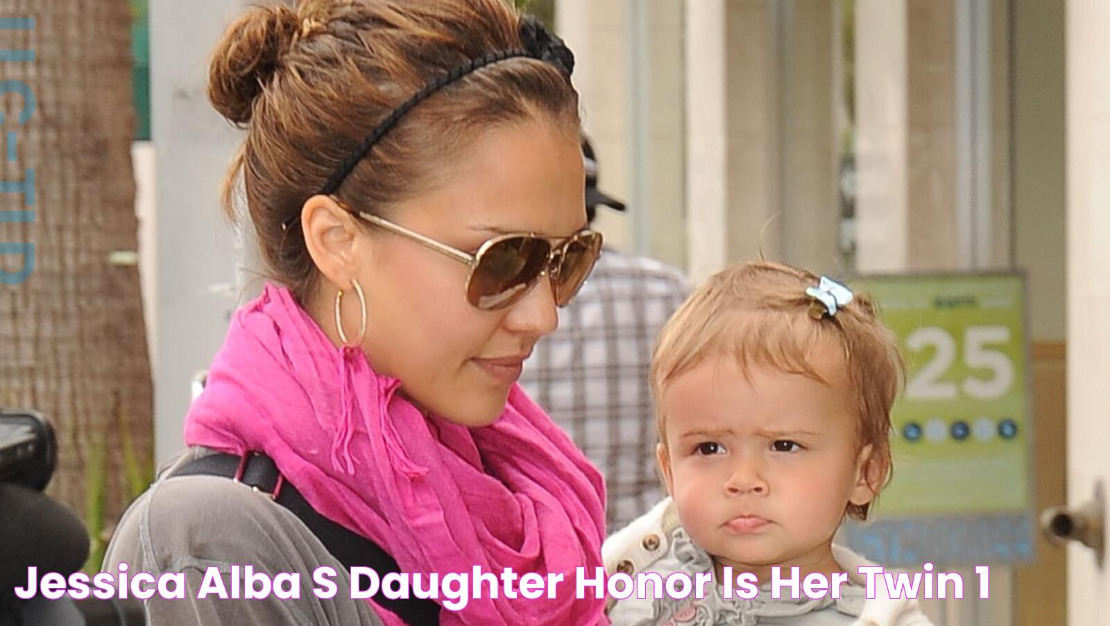 Jessica Alba's Daughter Honor Is Her Twin