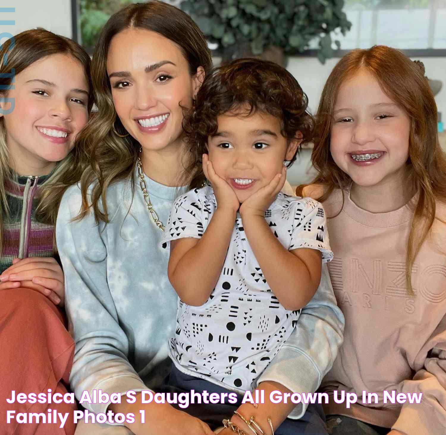 Jessica Alba's Daughters All Grown Up in New Family Photos