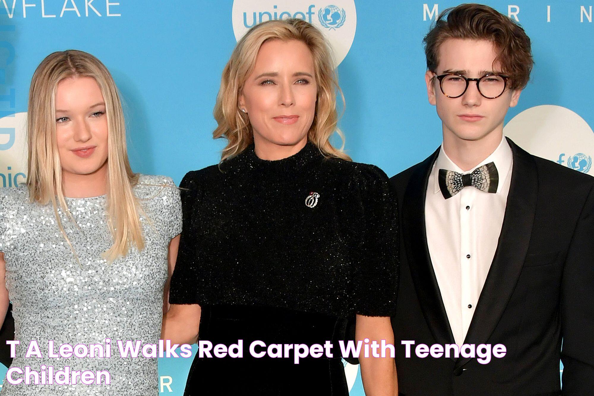 Téa Leoni Walks Red Carpet with Teenage Children