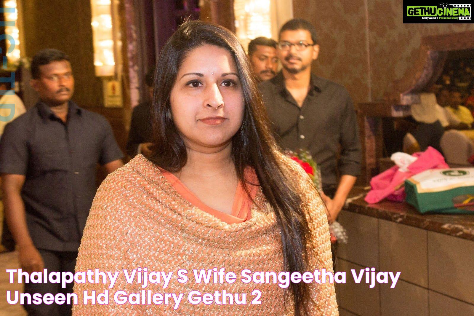 Thalapathy Vijay's Wife Sangeetha Vijay Unseen HD Gallery Gethu