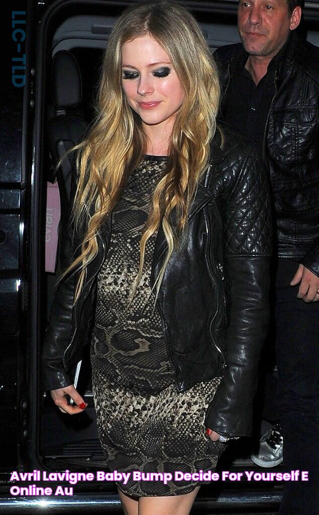 Avril Lavigne Baby Bump? Decide For Yourself! E! Online AU