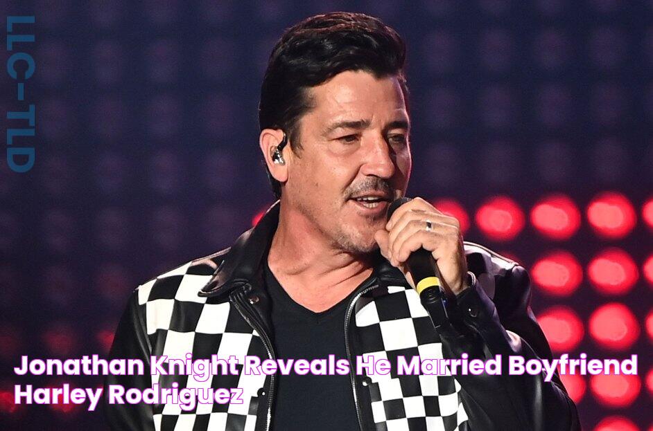 Jonathan Knight Reveals He Married Boyfriend Harley Rodriguez