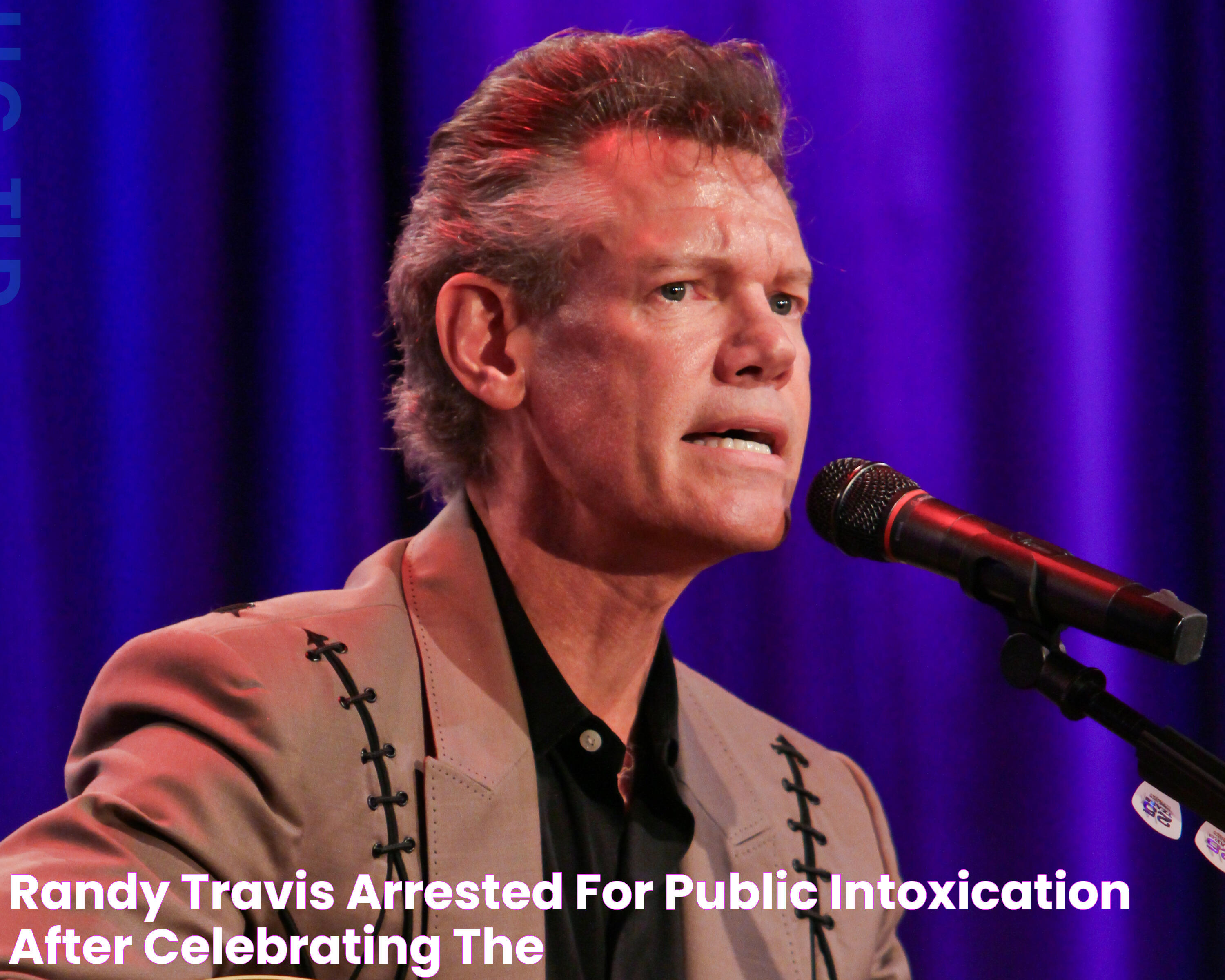 Randy Travis Arrested For Public Intoxication After ‘Celebrating The